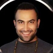 آرش خان احمدی