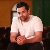 رضا بهرام