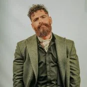 معین زندی
